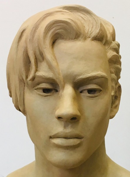 Tyler detail - front